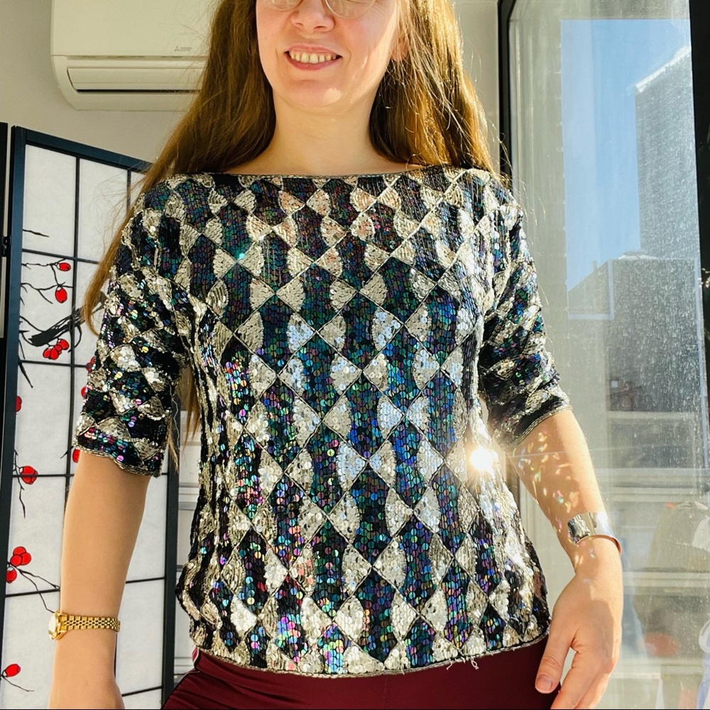 Anthropologie Anishkumar Sequin Crop Short Sleeve Chess Board Pattern Bugles Top